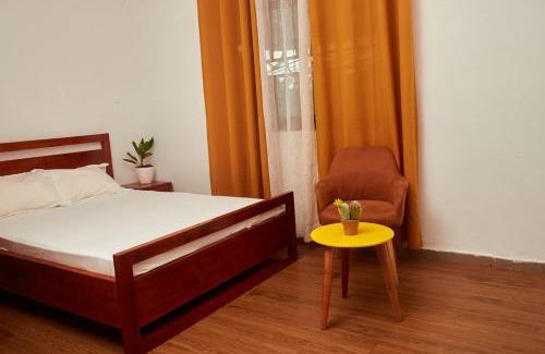 Yaounde Apartment | HardPro Apartment Wi-Fi, Netflix