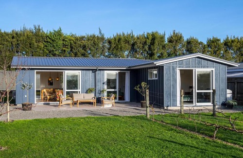 Martinborough House | Hare Cottage
