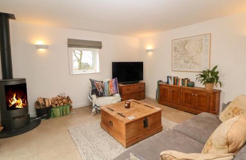Beeley House | Harebell Cottage