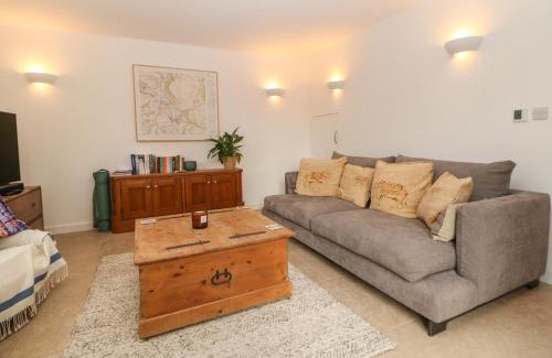 Beeley House | Harebell Cottage