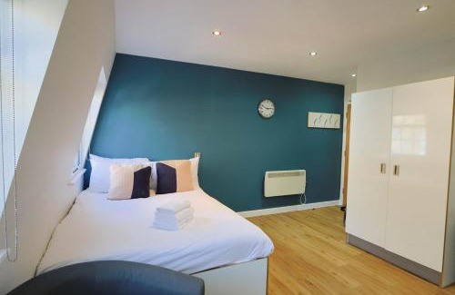 Bristol Floating Harbour Apartment | Harford House Studios 19 - Hopewell