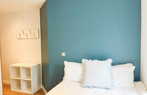 Bristol Floating Harbour Apartment | Harford House Studios 20 - Hopewell