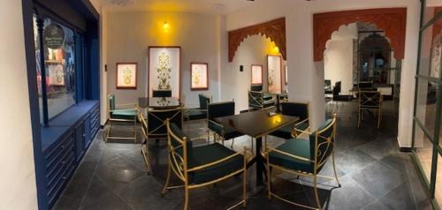 Udaipur City Centre Bed & Breakfast | Hari Niwas Guest House