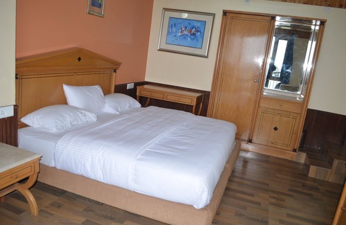 Shimla Hotel | Hari om paradise