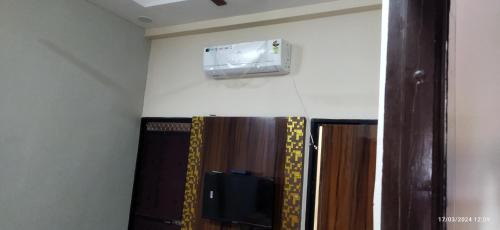 Khattalwada House | Harihar mahakal vila ac