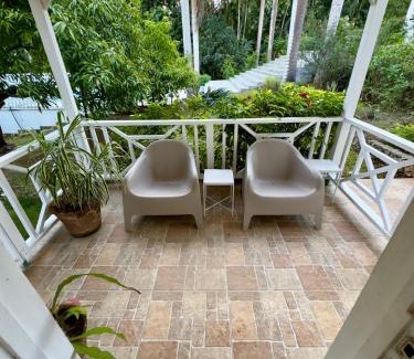 Reading Apartment | Harlequin Cottage