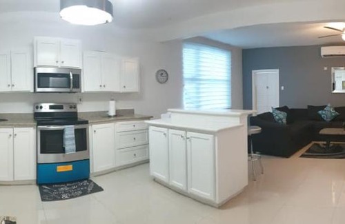 Kingston Apartment | Harloe's