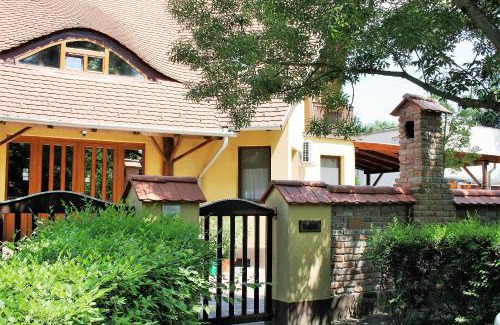 Hajduszoboszlo Apartment | Harmónia Apartmanház
