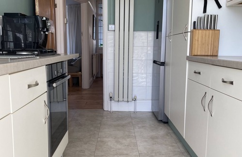 Cribbs Causeway House | Harmonious Family Home in Westbury-on-Trym
