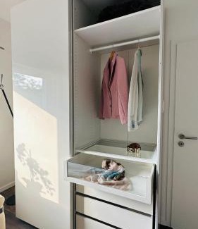 Guetersloh Apartment | HARMONY "2" stylishes 2 Zimmer Apartment 1 OG Balkon Garten Parkplatz