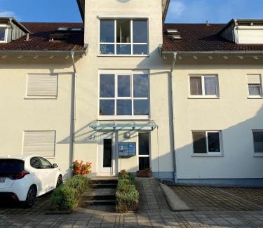 Rust Apartment | Harmony Apartment, your holiday home in Rust with balcony & river-view, 5min to Europa-Park