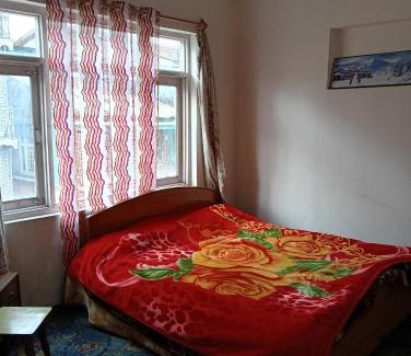Srinagar Bed & Breakfast | Harmony Guest house