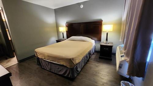 Beaumont Hotel | Harmony Inn and Suites