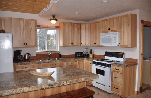 Funny River Cabin | Harmony Lodge at Kenai River Soaring Eagle Lodge and Cabins