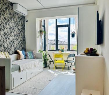 Bucharest City-Centre Apartment | Harmony Studio - Elegant Escape Near Ateneu