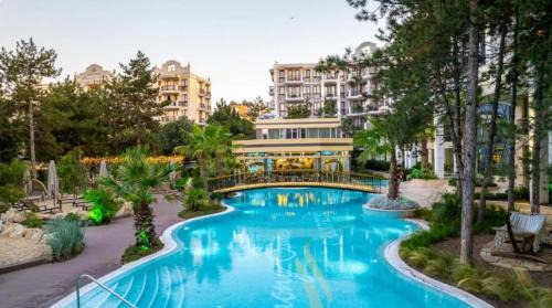 Sunny Beach Apartment | Harmony Suites Grand Resort 16