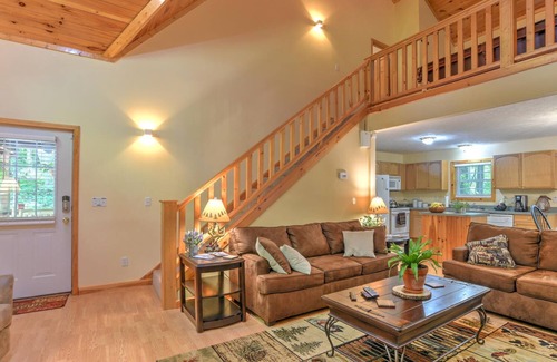 Sheepback Mountain Estates Cabin | Harrah's/Cherokee/Lakes/rafting/fishing/hiking/waterfall/Elk/rejuvenating peace