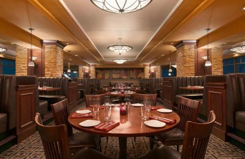 Council Bluffs Hotel | Harrah's Council Bluffs, A Caesars Destination