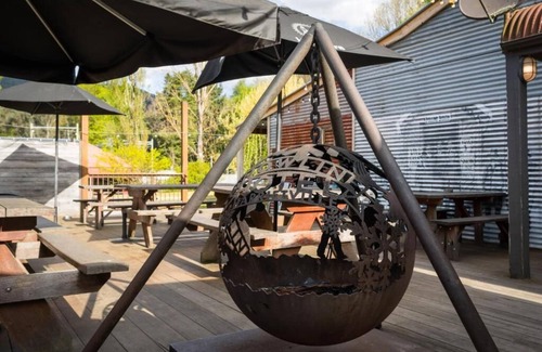 Harrietville RV Rental | Harrietville Snowline Hotel