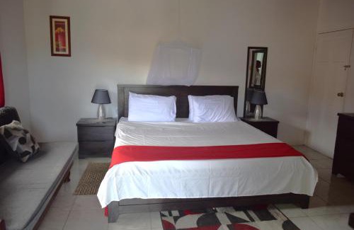 Mandeville Apartment | Harriott Heights