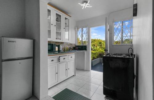 Mandeville Apartment | Harriott Heights