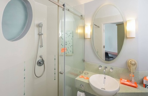 Bandung Hotel | HARRIS Hotel & Conventions Festival Citylink Bandung