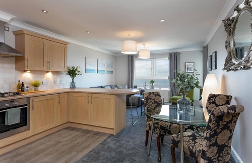 Ayr Apartment | Harris Retreat - Donnini Apartments