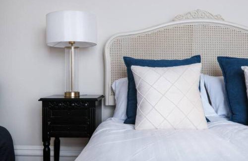 Knightsbridge Apartment | Harrods-Knightsbridge Flat in Central KB89