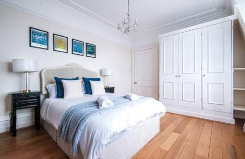 Knightsbridge Apartment | Harrods-Knightsbridge Flat in Central KB89