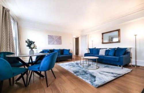 Knightsbridge Apartment | Harrods-Knightsbridge Flat in Central KB89