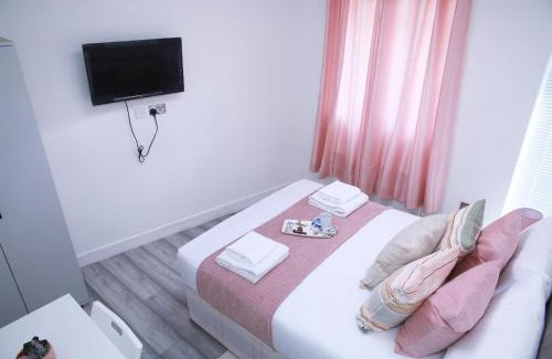South Harrow Apartment | Harrow Luxury flat With free parking.