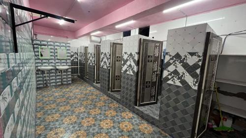 Dwaraka Nagar Hotel | Harsha Sri Dormitory