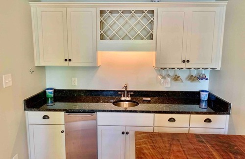 Henrico House | Hart Haven - PeaHill Creek - Lake Gaston NICE!