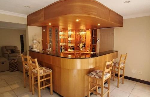 Kosmos Villa | Hartebeespoort Upmarket Pond Villa