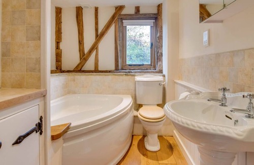 Cranbrook House | Hartley Dyke Barn in the beautiful Cranbrook