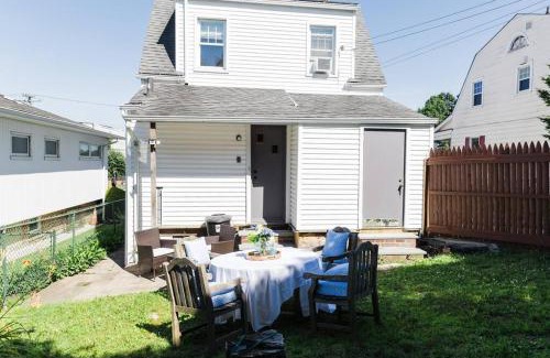 Southeast Yonkers House | Harty's Terrace 9 Kimball Avenue