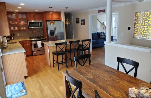 East Harwich House | Harwich Cape Escape: Minutes from Everything!