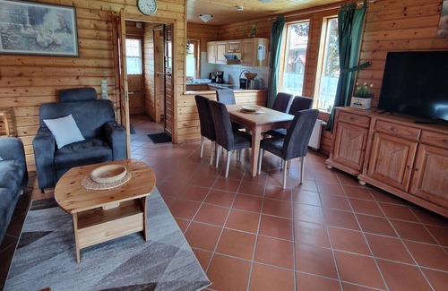 Rotacker Apartment | Has-63 Holzblockhaus, 4 Pers., 65qm - Naturerlebnisdorf Blauvogel