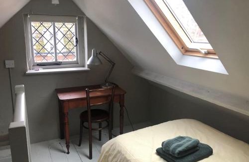 Old Town Hastings Apartment | Hastings Old Town. Cottage - by the sea