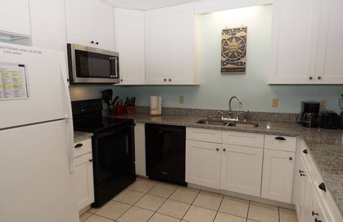Rodanthe Condo | Hatteras Heaven® - Oceanfront 2BR/2 Bath Condo - Pool, Renovated Kitchen, King