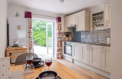 Saxmundham House | Hattie's, Great Glemham
