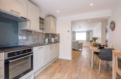 Saxmundham House | Hattie's, Great Glemham