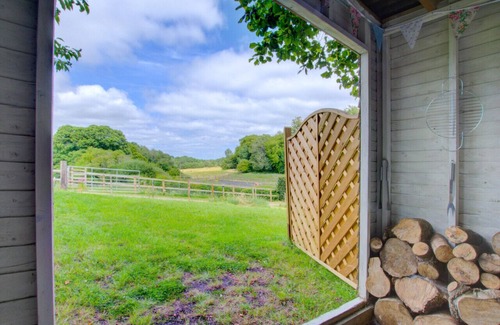 Hawkhurst House | Hattie the Horse Box