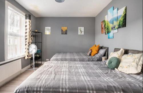 Tottenham Apartment | Hatton Homes - Thackeray Avenue