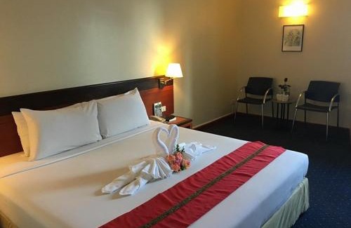 Downtown Hat Yai Hotel | Hatyai Golden Crown Hotel