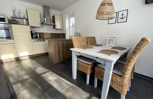 Fehmarn House | Haus am Dorfteich A 1/4 with e-charging option - child-friendly/enclosed