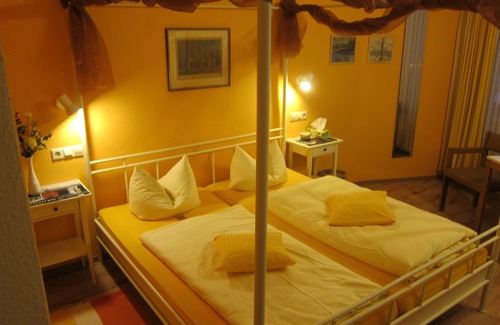 Schoemberg Hotel | Haus Am Kurpark Hotel Garni