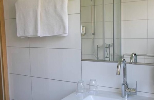Heiligenkirchen Hotel | Haus am Wasserfall