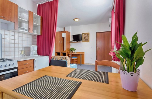 Korana Apartment | Haus Anna in Rastovača - Plitvicer Seen/Haus Anna in Rastovača - Doppelzimmer
