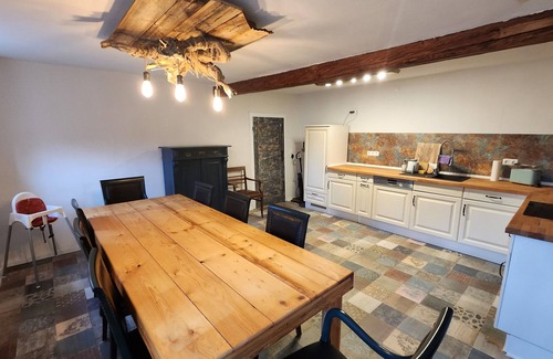Finne House | Haus Annerose, Haus Annerose